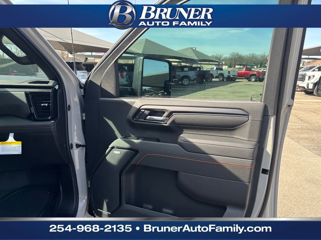 New 2026 GMC Sierra 3500 AT4 w/ AT4 Premium Plus Package image 15