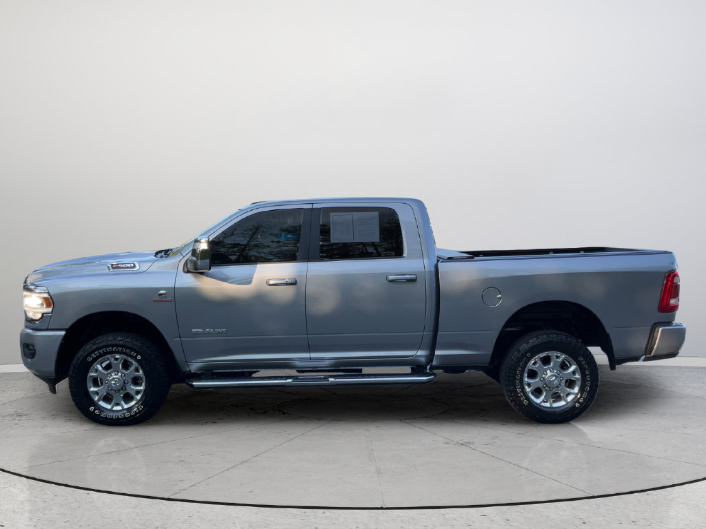 Used 2024 RAM 2500 Laramie AWD/4WD image 9