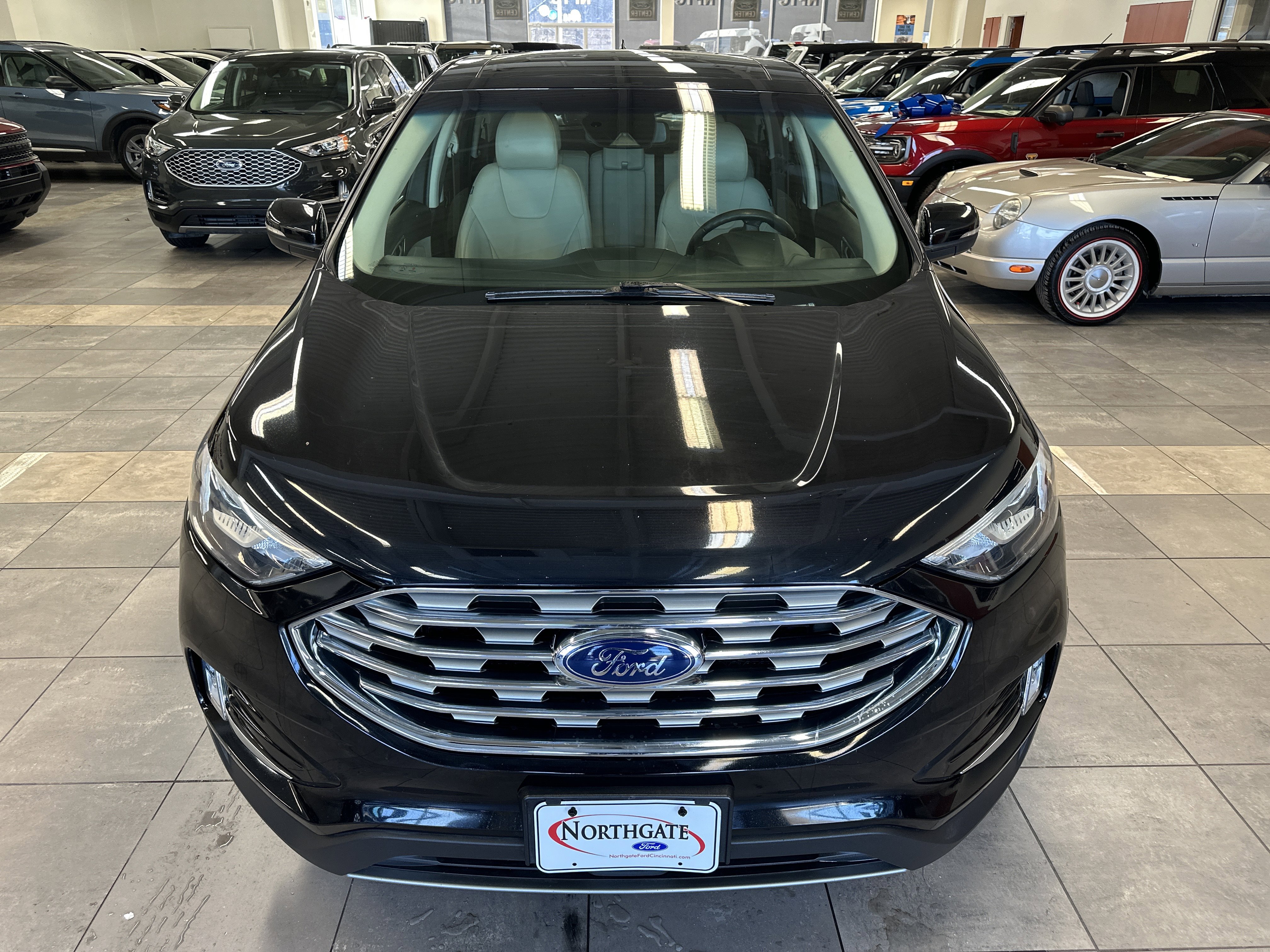 Used 2019 Ford Edge Titanium w/ Cold Weather Package image 20