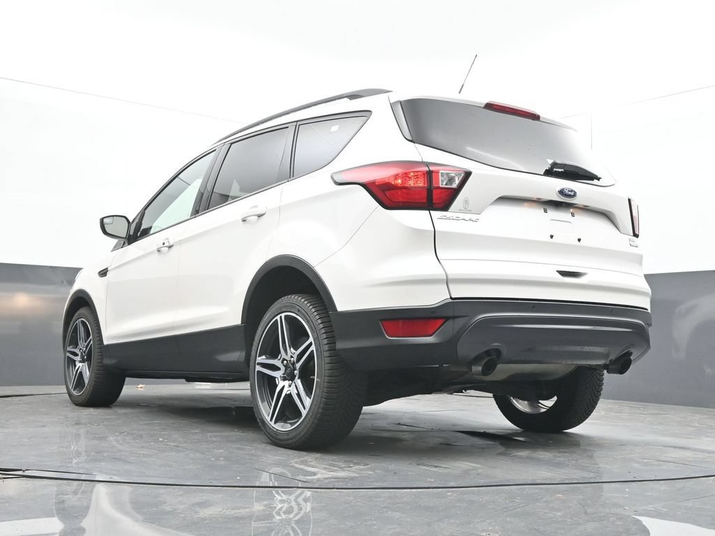 Used 2019 Ford Escape SEL AWD/4WD image 32