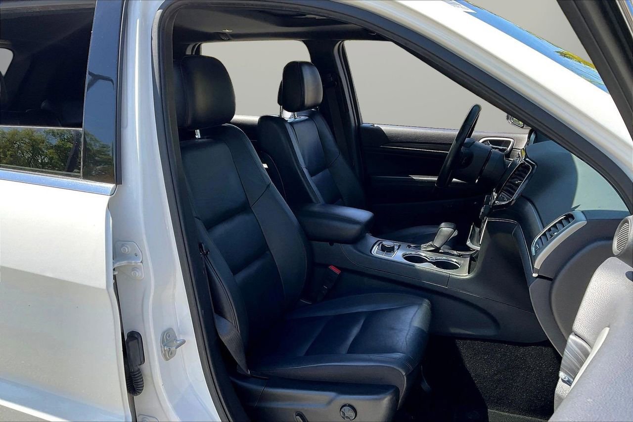 Certified 2021 Jeep Grand Cherokee Limited image 25