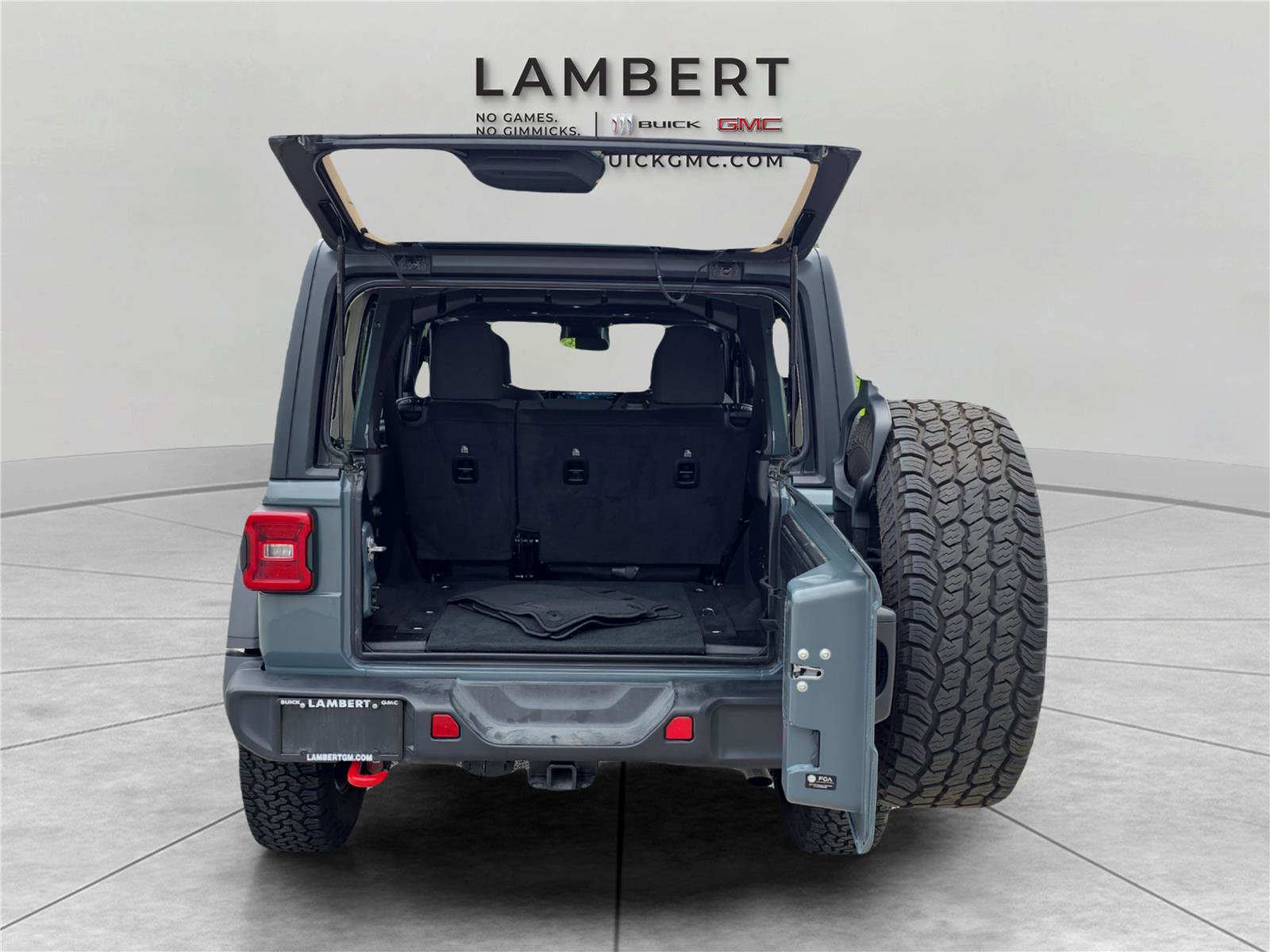 Used 2026 Jeep Wrangler Unlimited Rubicon AWD/4WD image 13