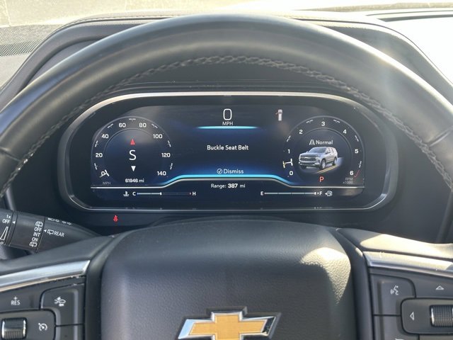 Used 2023 Chevrolet Suburban Premier image 8