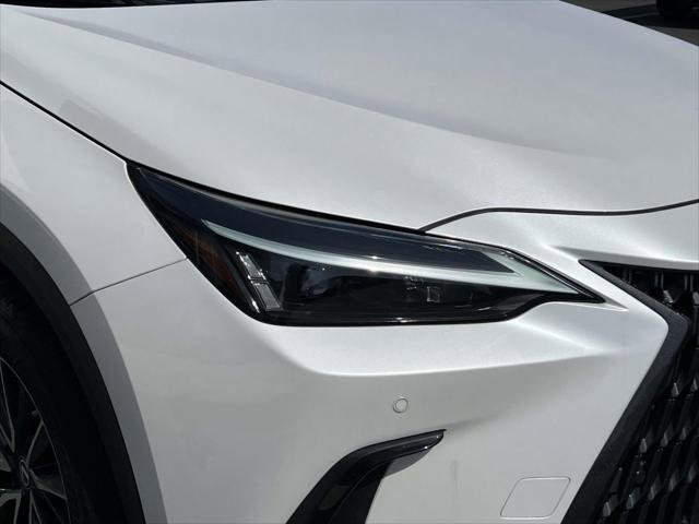Used 2023 Lexus NX 250 FWD image 9