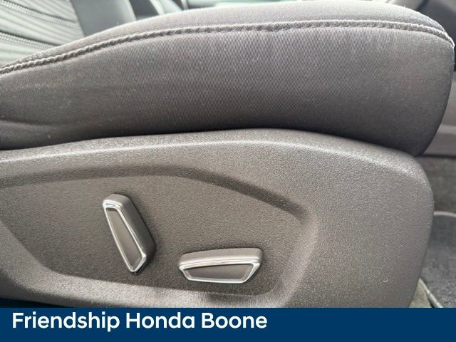 Used 2016 Ford Fusion SE FWD image 37