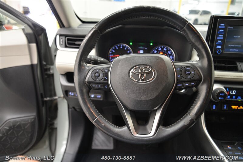 Used 2019 Toyota RAV4 XLE w/ Convenience Package image 27