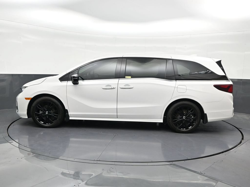 Used 2026 Honda Odyssey Sport-L image 2