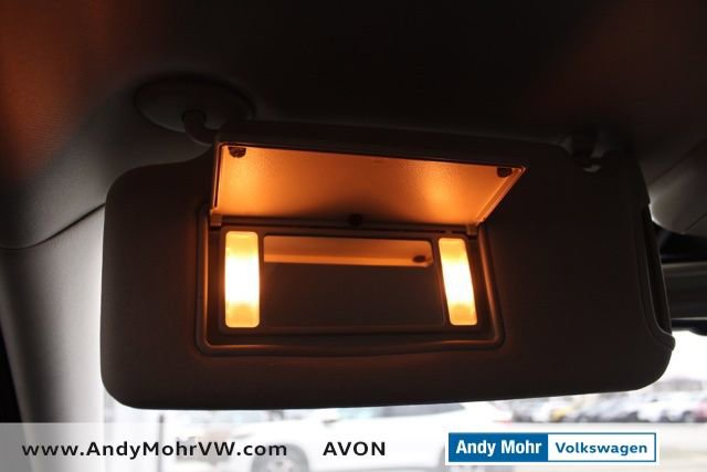 Used 2016 Chrysler 300 C image 45