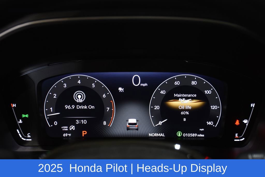 Used 2025 Honda Pilot Elite image 11