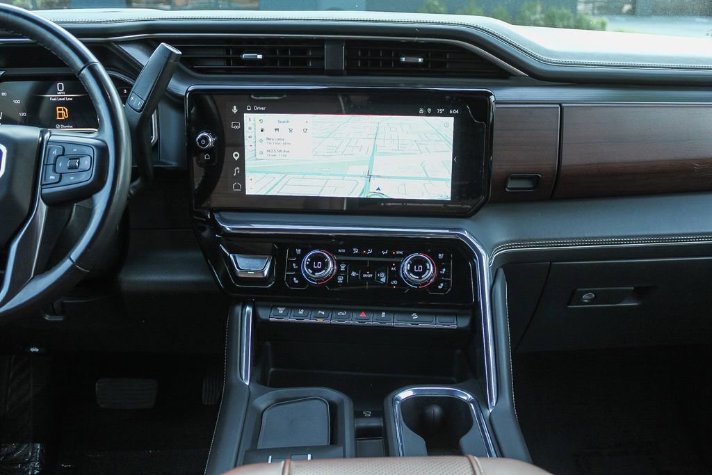 Used 2024 GMC Sierra 2500 Denali Ultimate AWD/4WD image 17