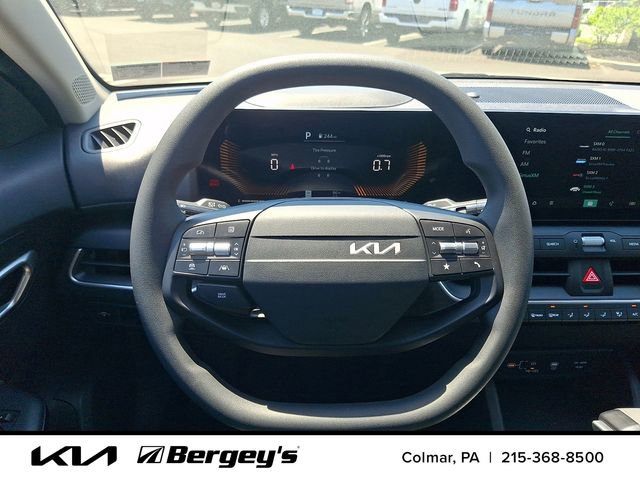New 2026 Kia K4 FWD image 16
