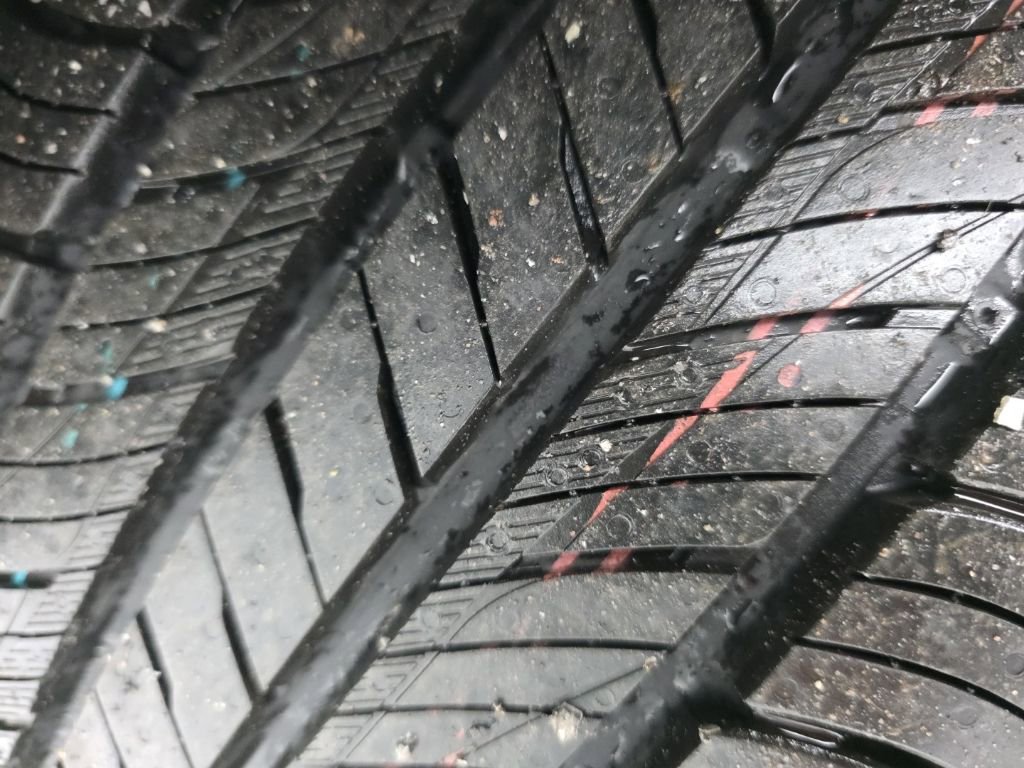 Used 2025 Ford Escape Platinum image 53