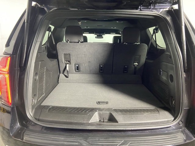 Used 2024 Chevrolet Suburban LT image 9