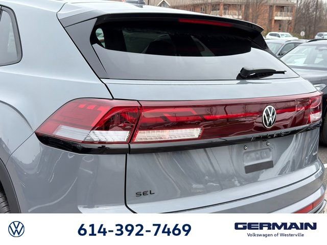 New 2026 Volkswagen Atlas Cross Sport SEL R-Line image 15