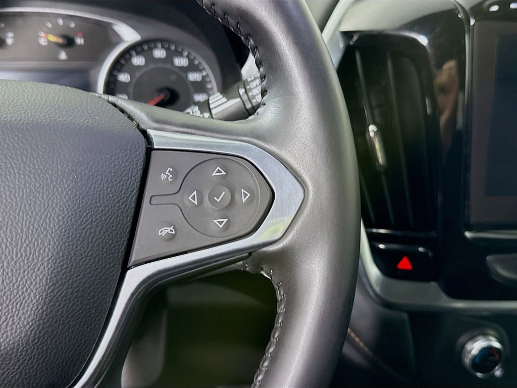 Used 2021 Chevrolet Traverse LT FWD image 21
