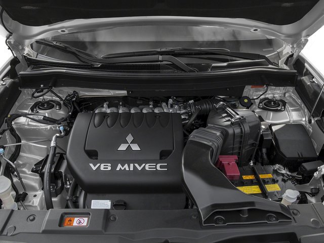 Used 2017 Mitsubishi Outlander ES image 13