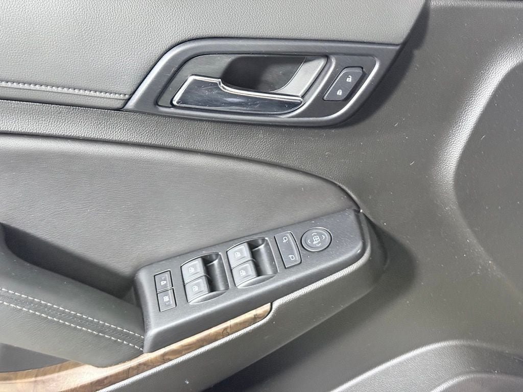 Used 2019 Chevrolet Tahoe LS AWD/4WD image 22