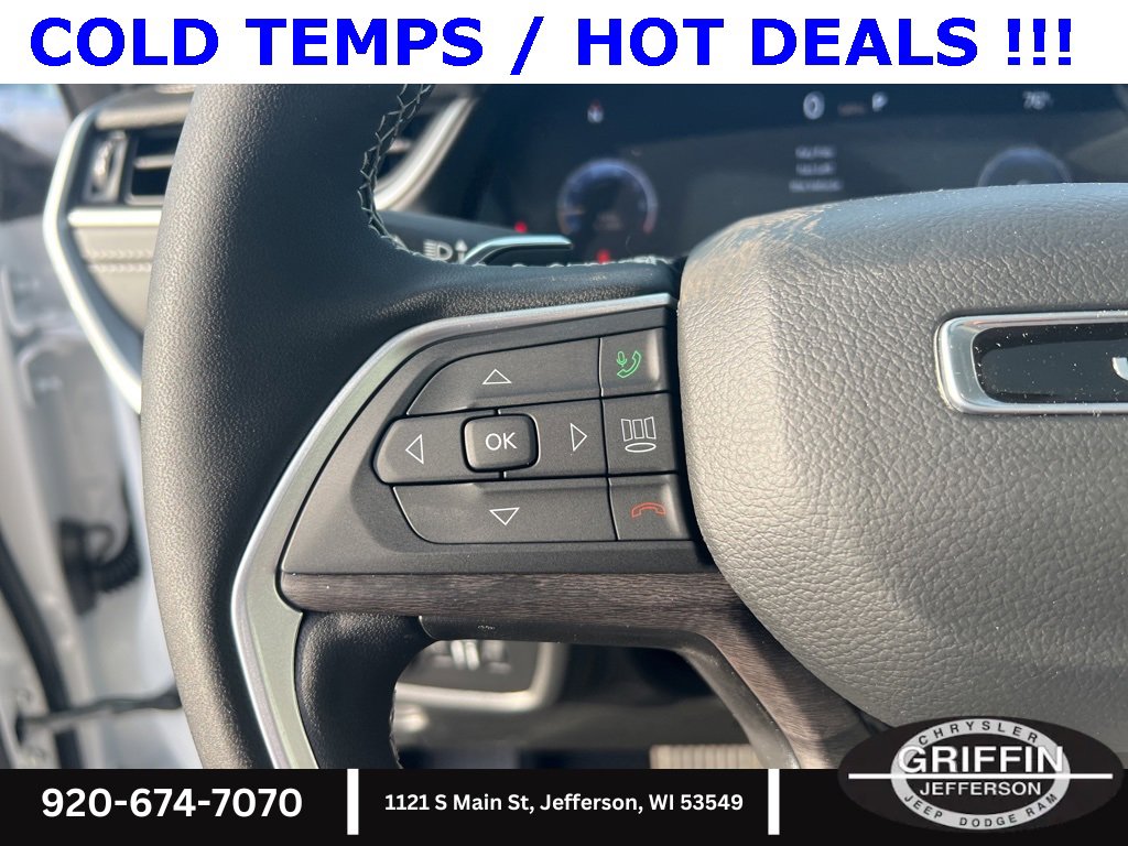 New 2025 Jeep Grand Cherokee Limited w/ Black Appearance Package image 20