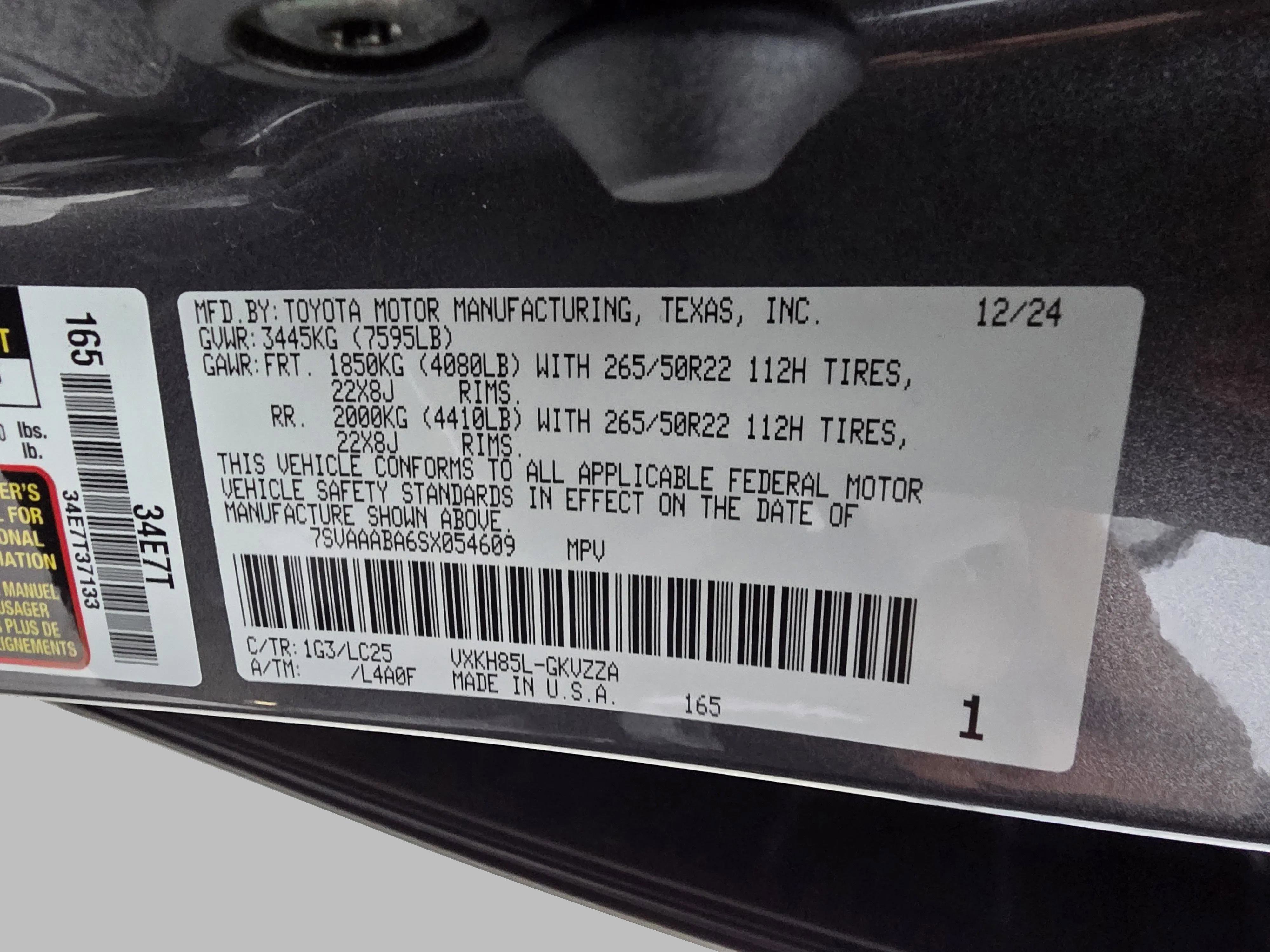 Used 2025 Toyota Sequoia Capstone image 31