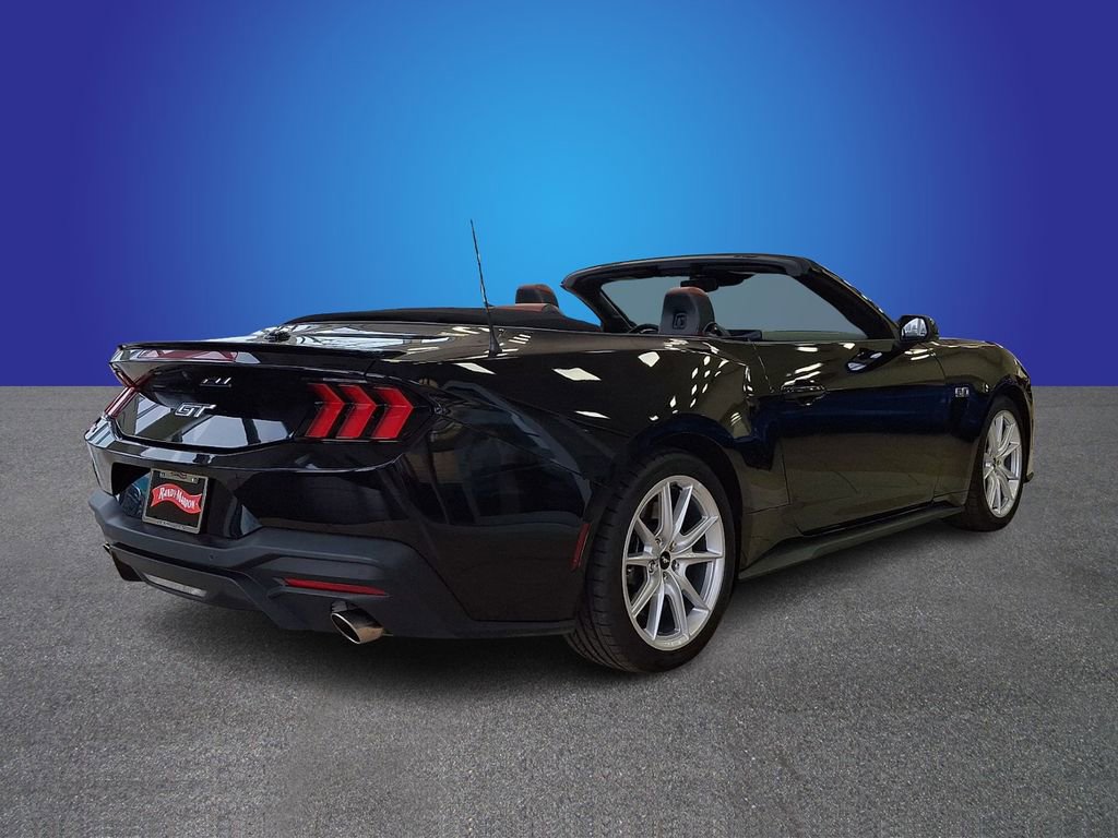 Used 2024 Ford Mustang GT Premium image 6