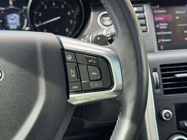 Used 2017 Land Rover Discovery Sport HSE AWD/4WD image 25