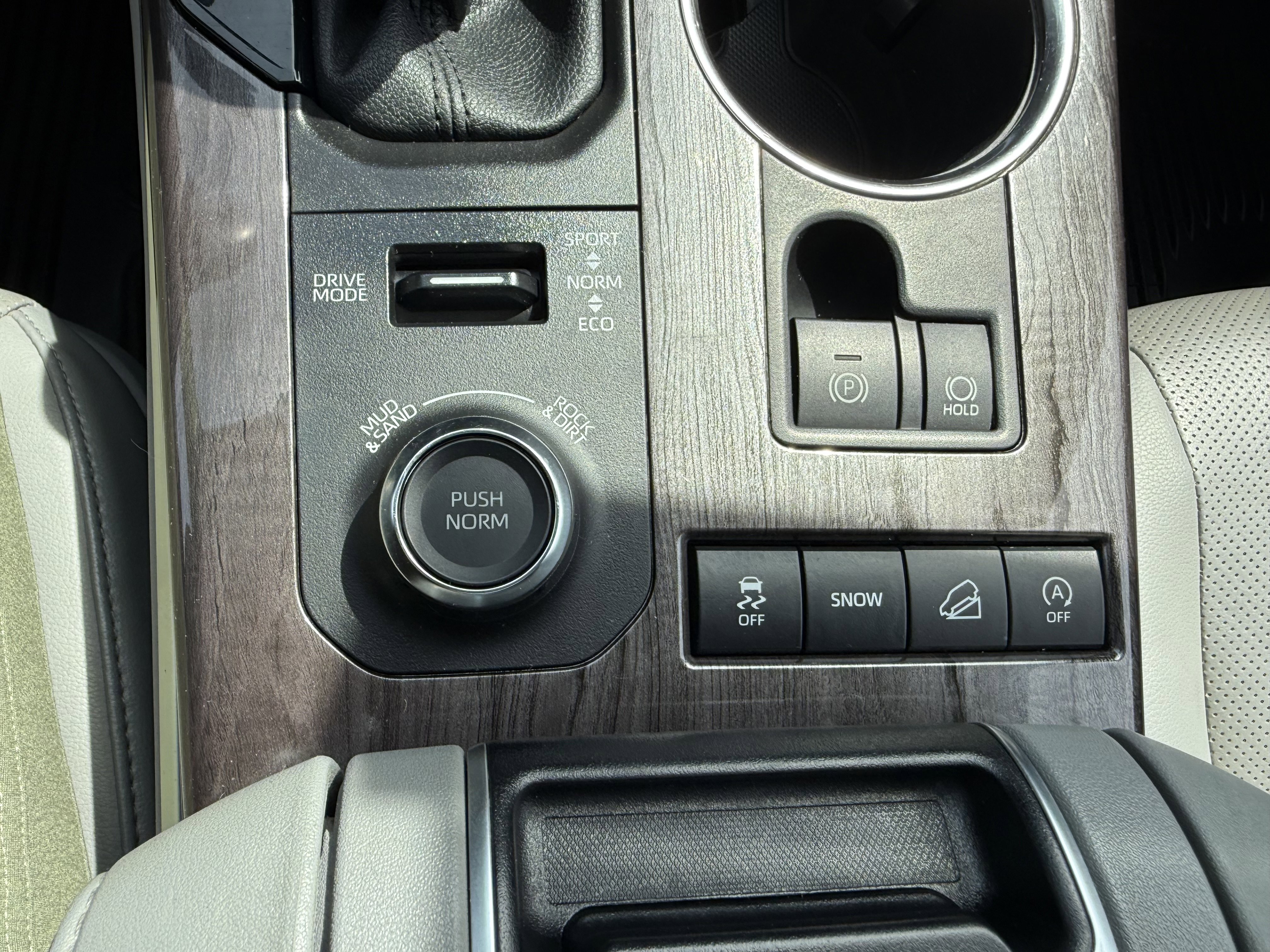 Certified 2021 Toyota Highlander Platinum image 26