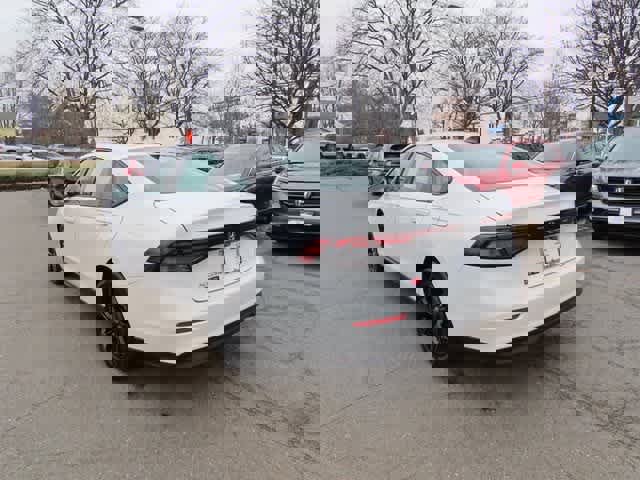 Certified 2025 Honda Accord SE image 4