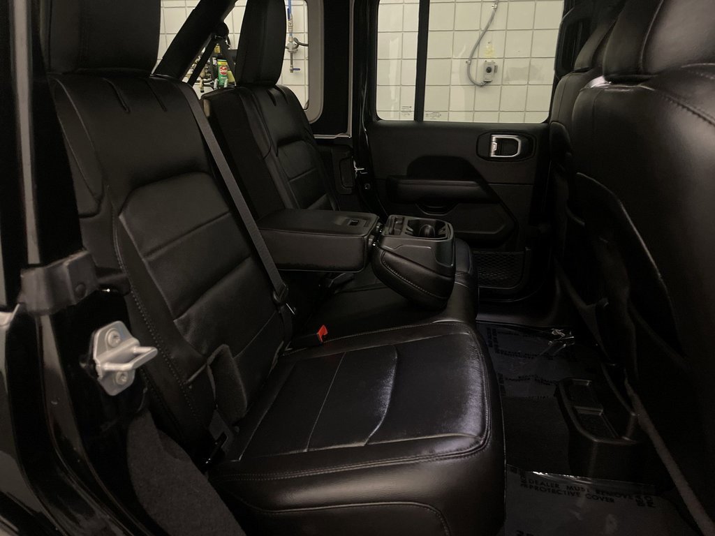 Used 2023 Jeep Wrangler Altitude image 20