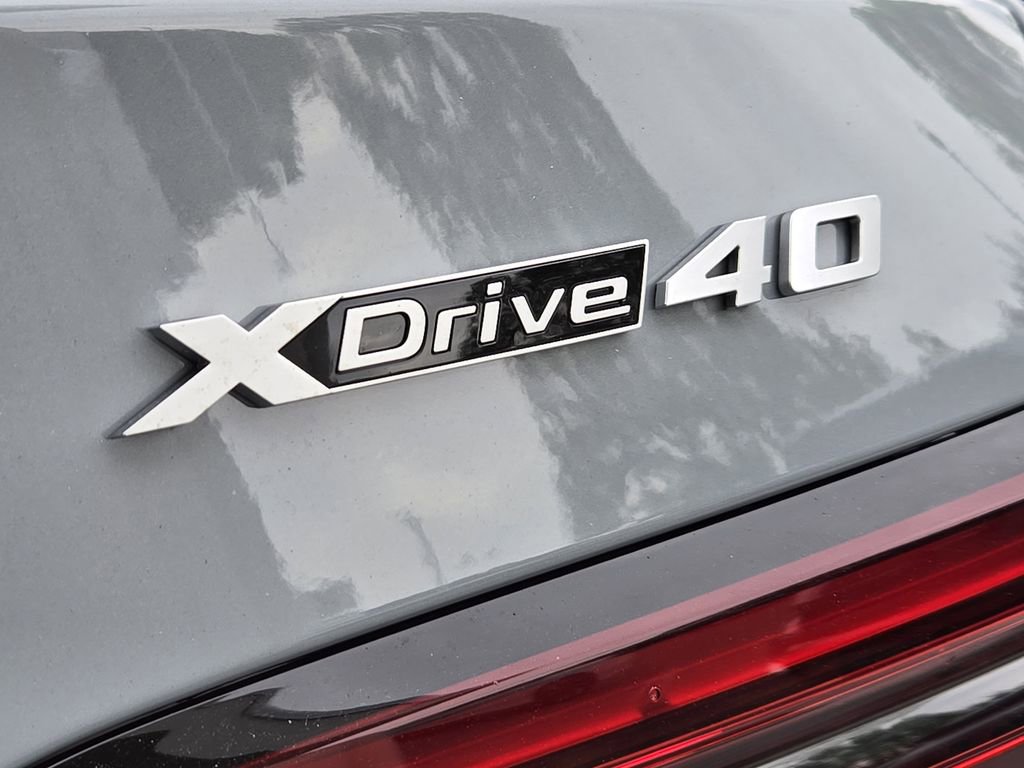 New 2026 BMW i5 eDrive40 w/ M Sport Package AWD/4WD image 13