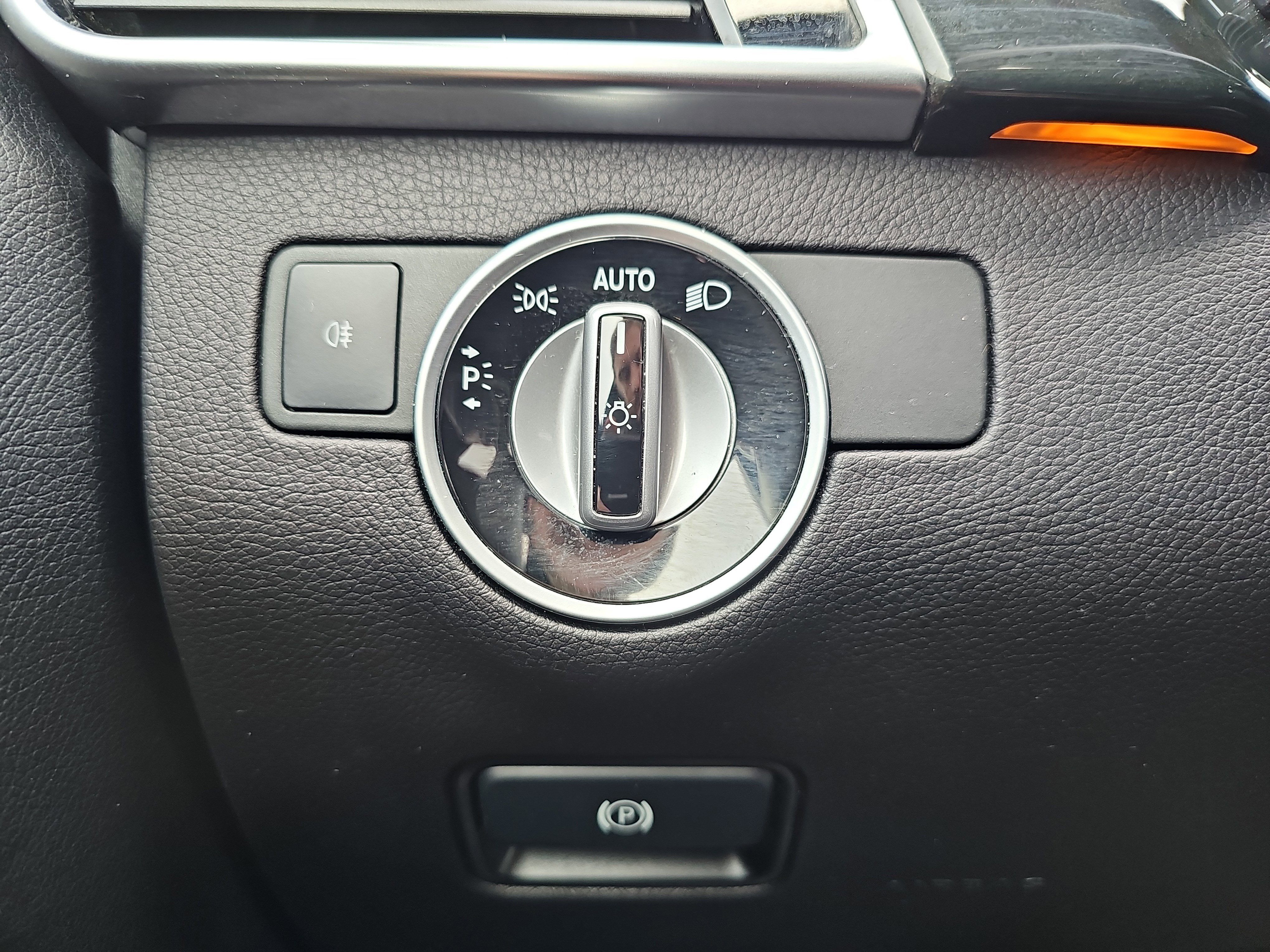 Used 2017 Mercedes-Benz GLE 350 4MATIC image 27