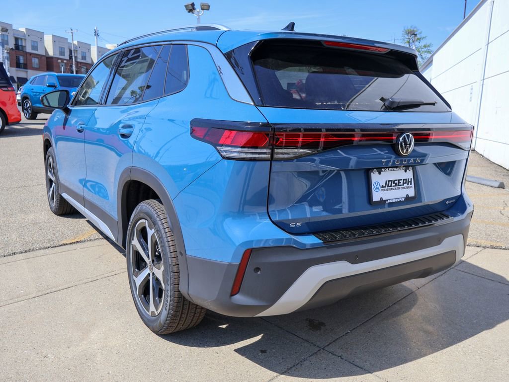 New 2026 Volkswagen Tiguan SE AWD/4WD image 3