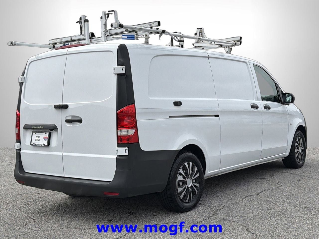 Used 2023 Mercedes-Benz Metris image 22