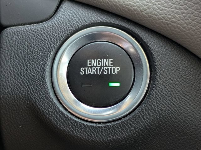 Used 2022 Chevrolet Equinox LT FWD image 32