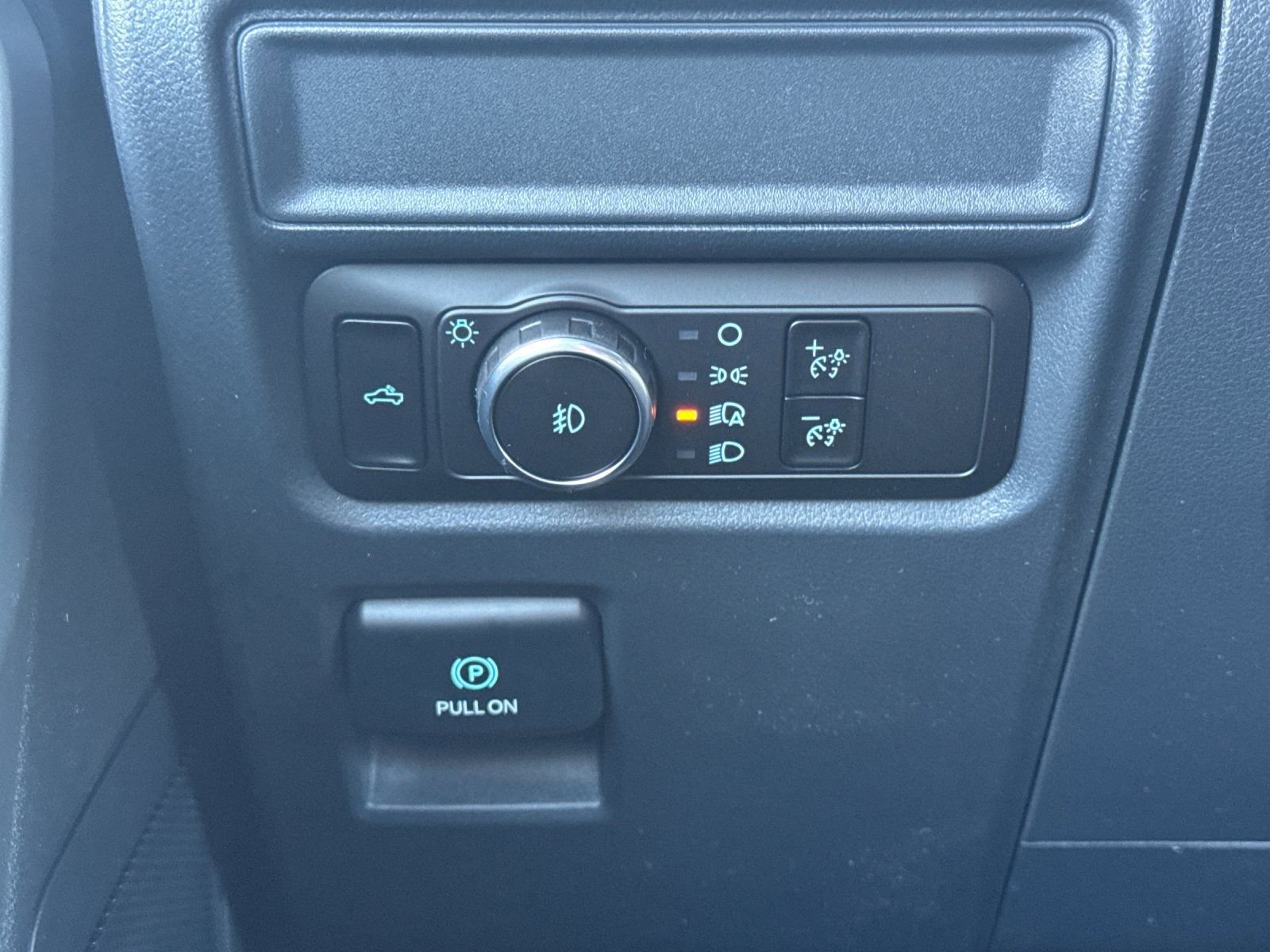 New 2026 Ford F150 XLT w/ Tow/Haul Package image 27