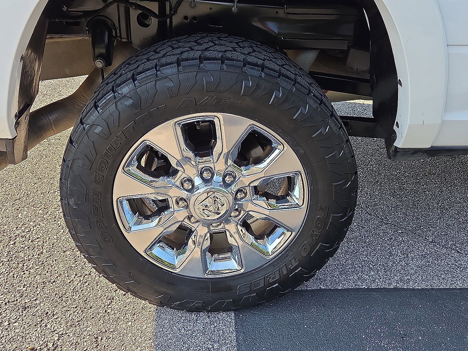 Used 2023 RAM 2500 Limited image 7