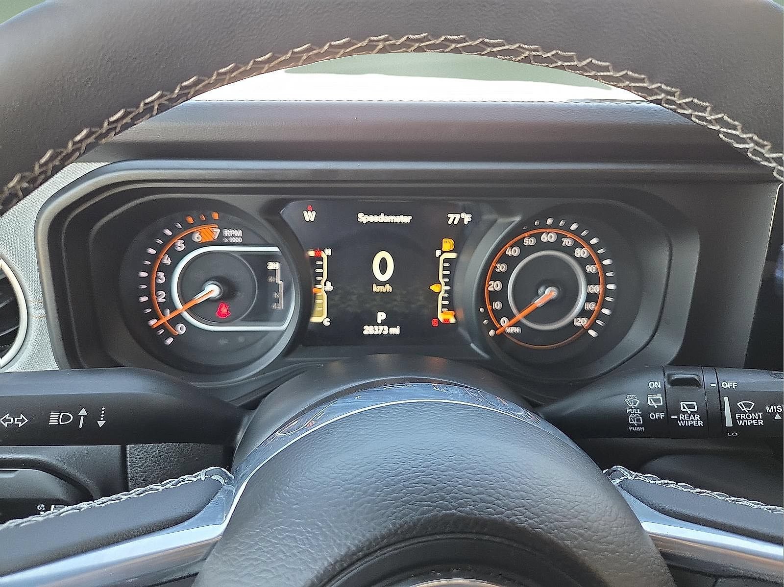 Used 2025 Jeep Wrangler Unlimited Sahara AWD/4WD image 23