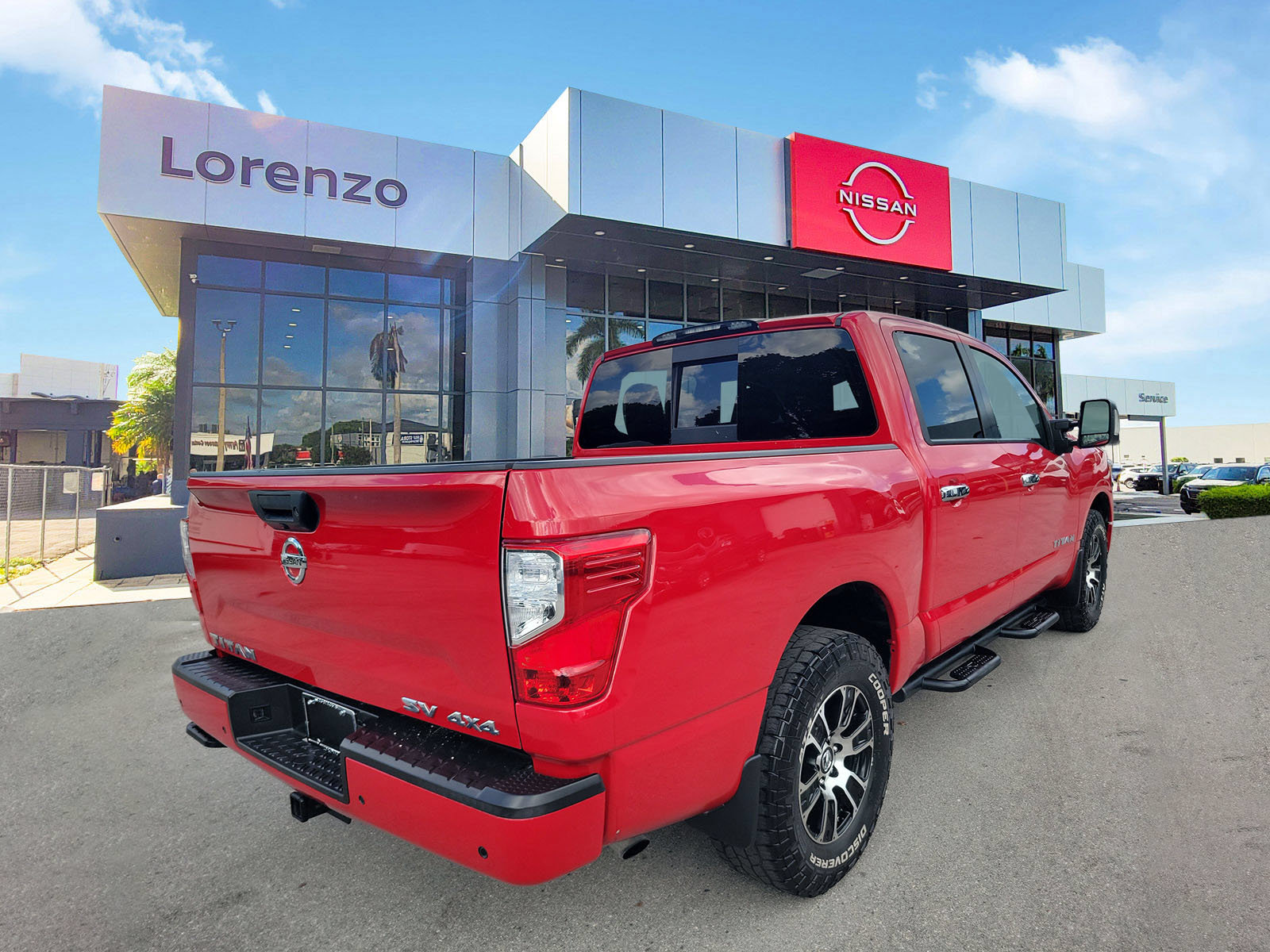 Used 2021 Nissan Titan SV w/ SV Convenience Package AWD/4WD image 5