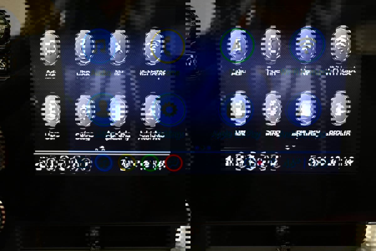 Used 2023 Chevrolet Corvette Z06 w/ Z07 Performance Package image 32