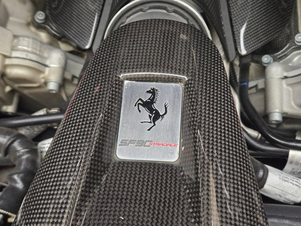 Used 2022 Ferrari SF90 Stradale AWD/4WD image 21