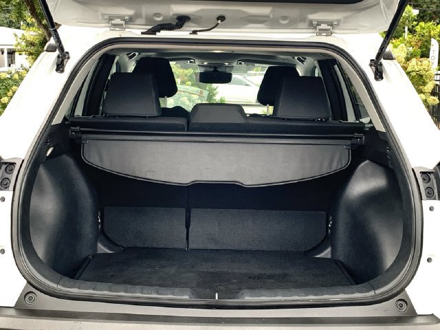 Used 2026 Toyota Corolla Cross LE w/ Moonroof Package FWD image 38