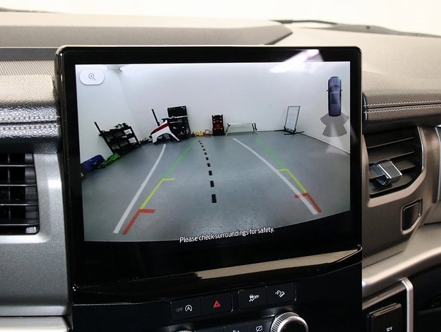 Used 2024 Ford Expedition Max XLT image 20