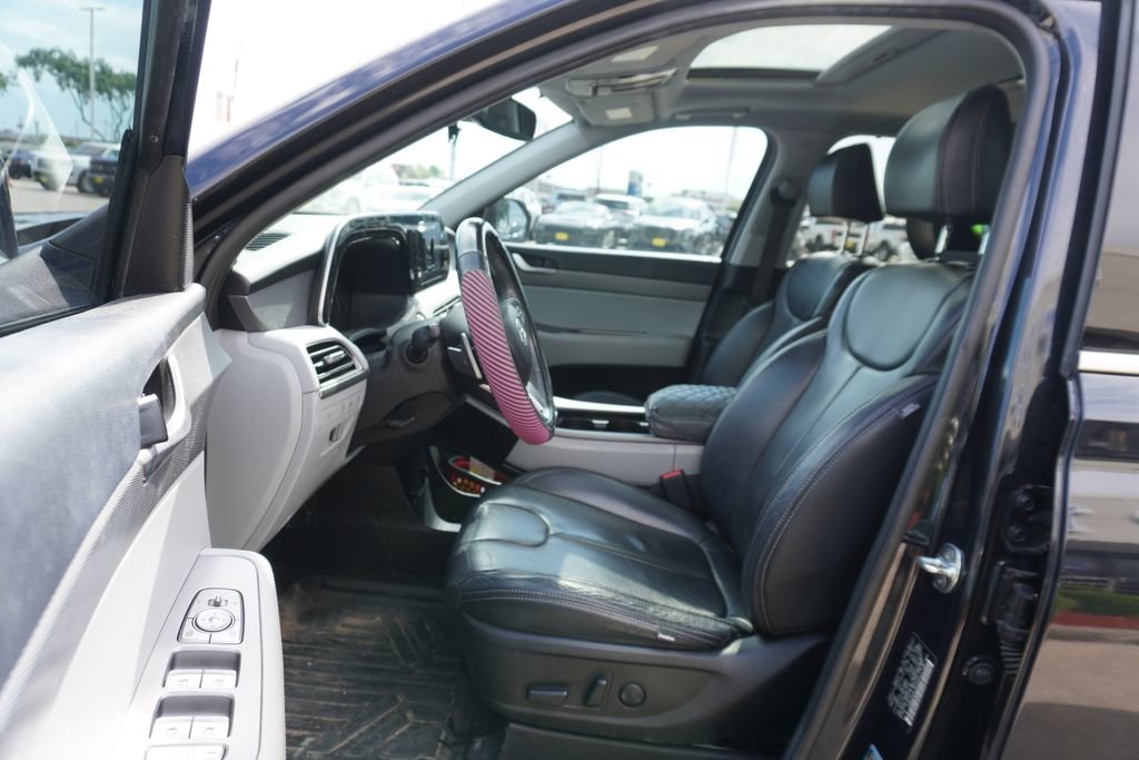 Used 2022 Hyundai Palisade SEL w/ Convenience Package image 7
