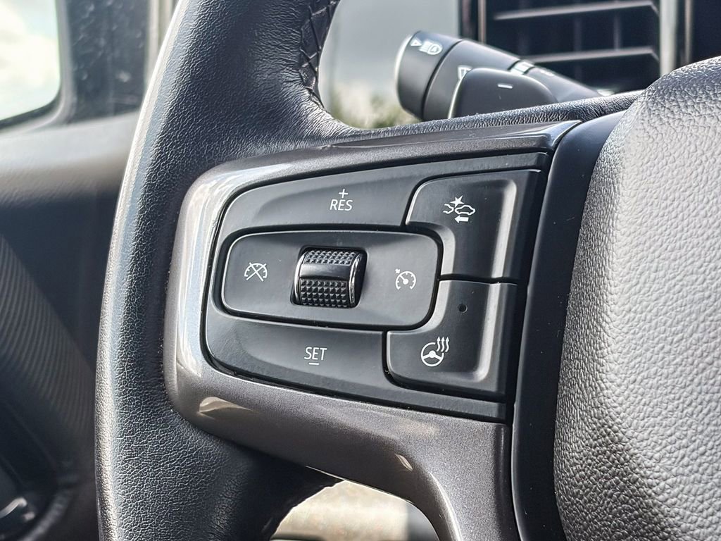 Used 2023 Chevrolet Silverado 1500 ZR2 AWD/4WD image 24