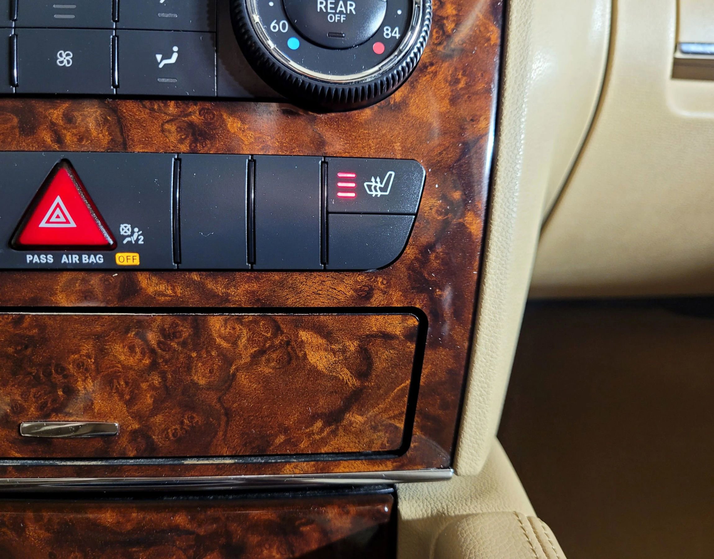 Used 2010 Mercedes-Benz ML 350 2WD image 32