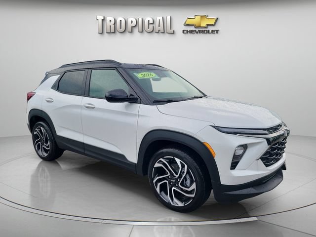 New 2026 Chevrolet TrailBlazer RS w/ Driver Confidence Package FWD image 7