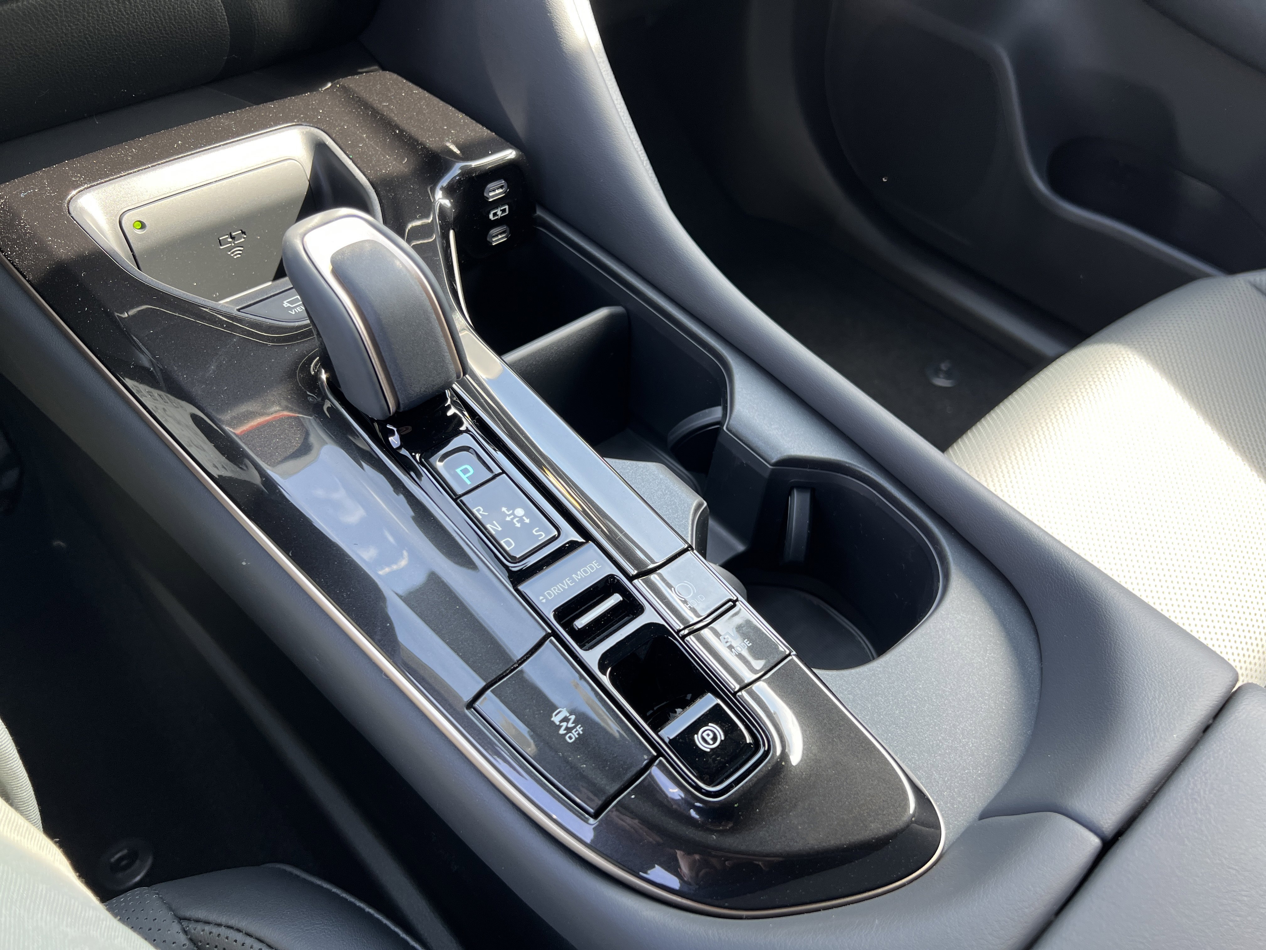 New 2026 Toyota Crown Signia image 25