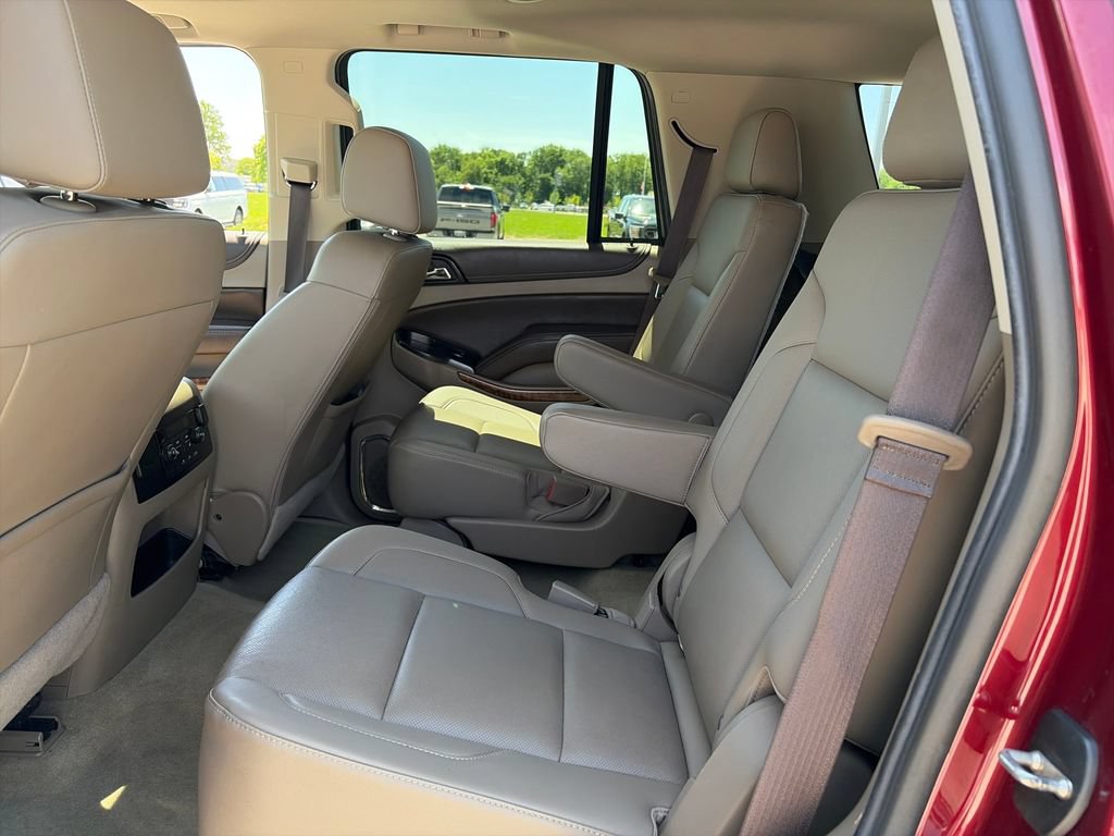 Used 2017 Chevrolet Tahoe Premier AWD/4WD image 27