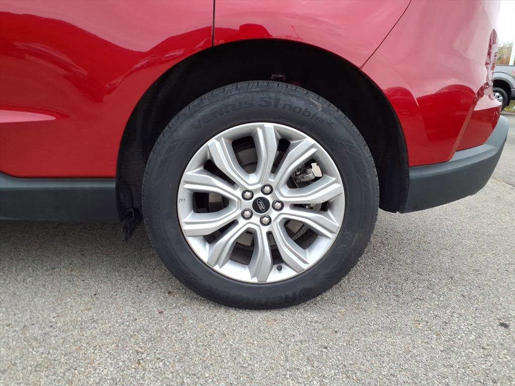 Certified 2024 Ford Edge Titanium image 7