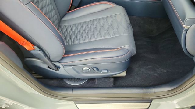 Used 2025 Genesis GV80 3.5T e-SC AWD/4WD image 23