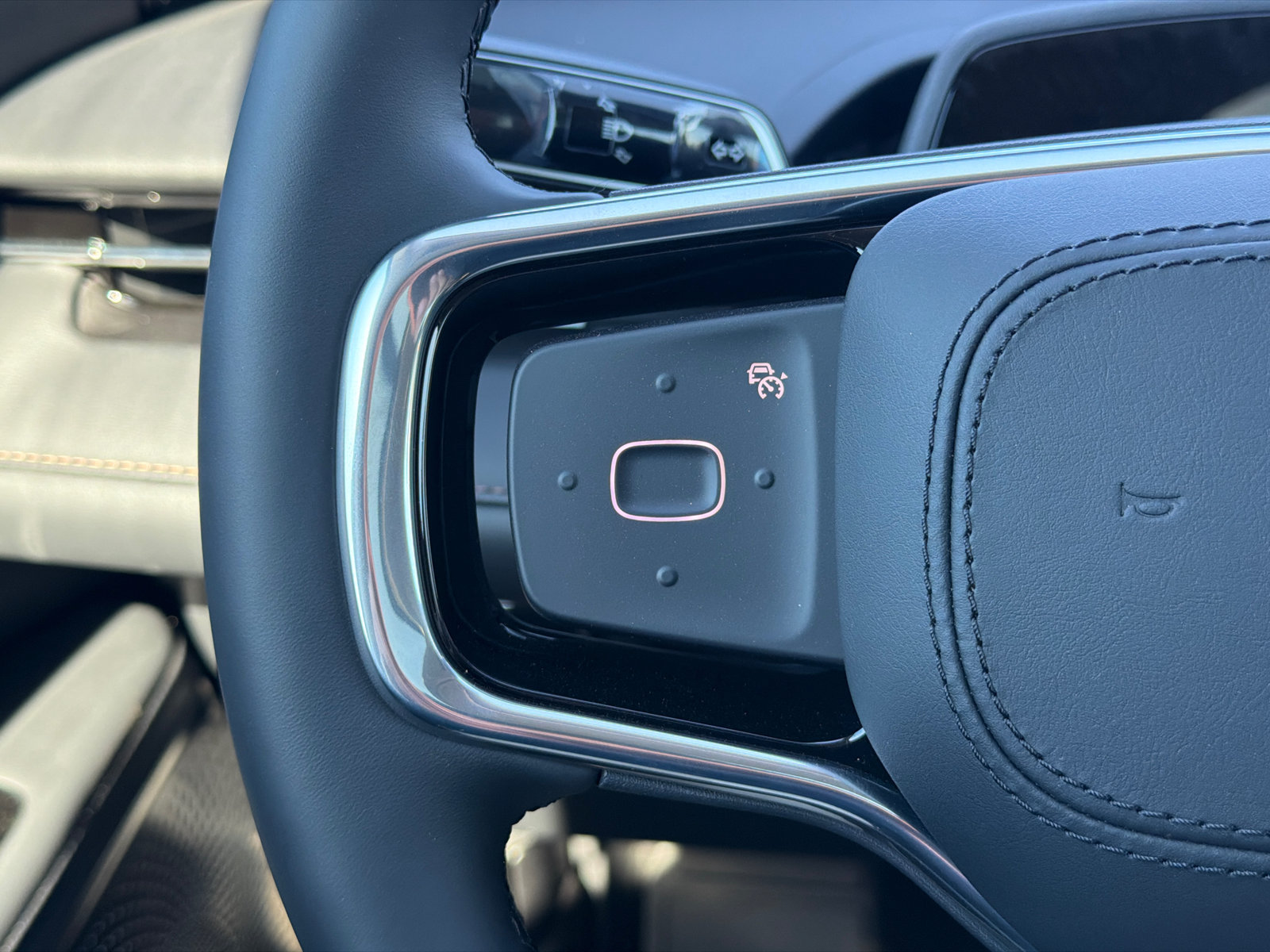 New 2026 Lincoln Nautilus Reserve AWD/4WD image 24